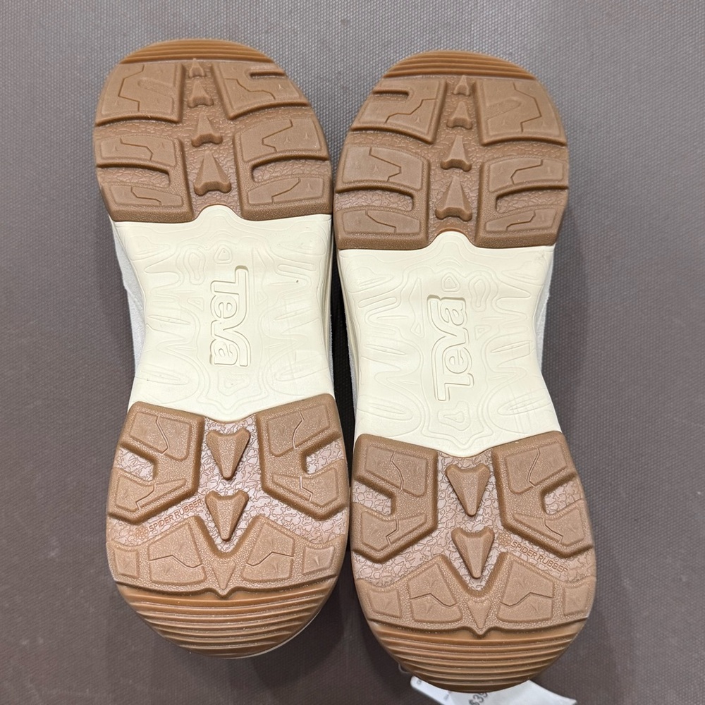 Teva Geotrecca Low Shoes Waterproof All Terrain Chunky Cream NWT Women’s 12 - Picture 5 of 8